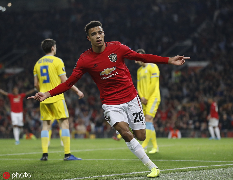 清晨葡萄牙体育扳平良机——欧联节点到来,话题不断,轮换策略成焦点 清晨葡萄牙体育扳平良机——欧联节点到来,话题不断,轮换策略成焦点